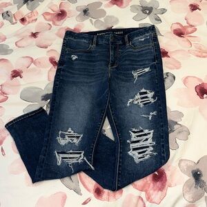 American Eagle hi rise jegging destroyed crop size 12
